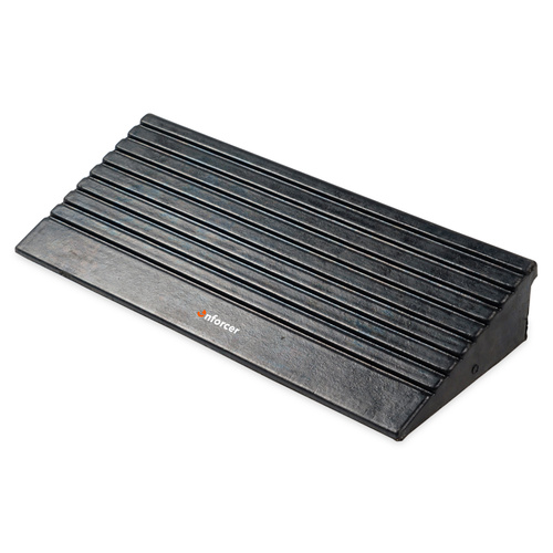 Enforcer Rubber Kerb Ramp Black 100mm High