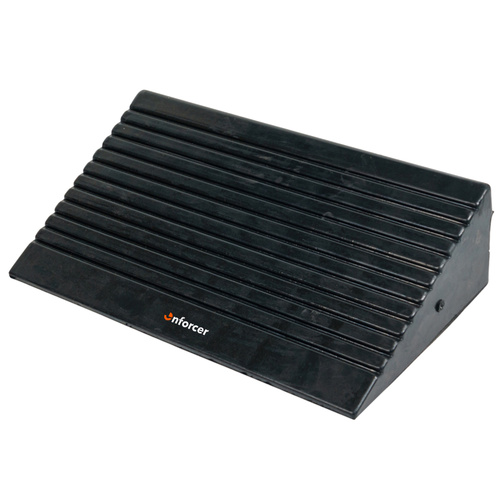 Enforcer Rubber Kerb Ramp Black 150mm High